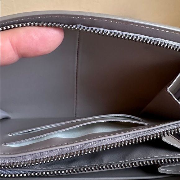 Vintage Louis Vuitton Lilac Epi Demi Lune Zip Wallet with box and dustbag VI0031 - Picture 12 of 17